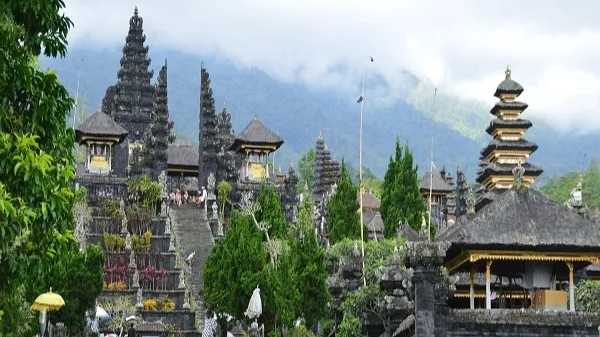 Bali Spiritual & Nature Highlights